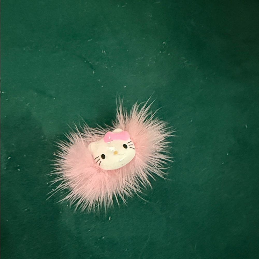 Pink Fluffy Hello Kitty Hair Clip Kids BRAND NEW Mini Clip Super Cute Hair Clip